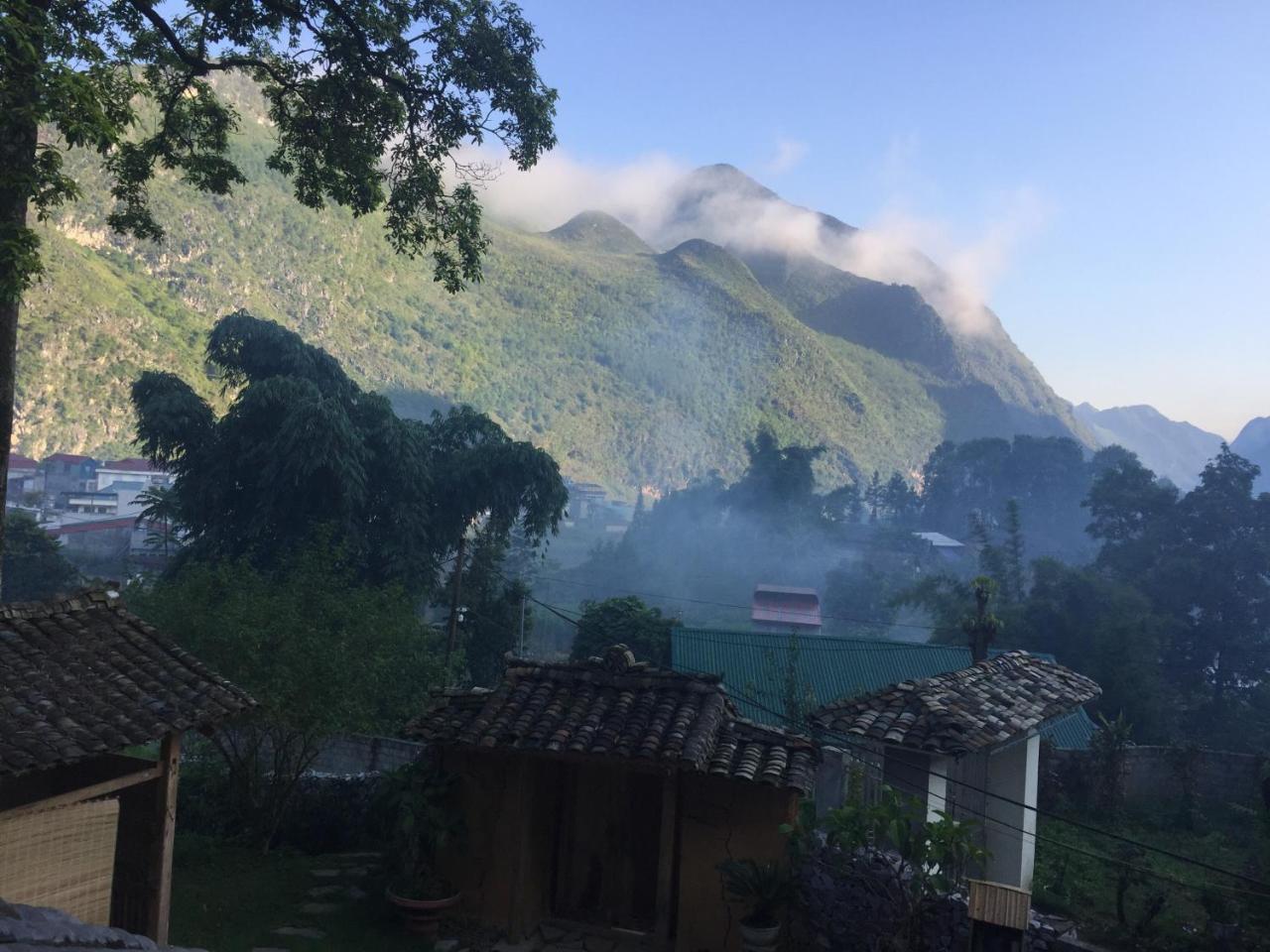 Ong Vang Meo Vac Hotel Exterior foto